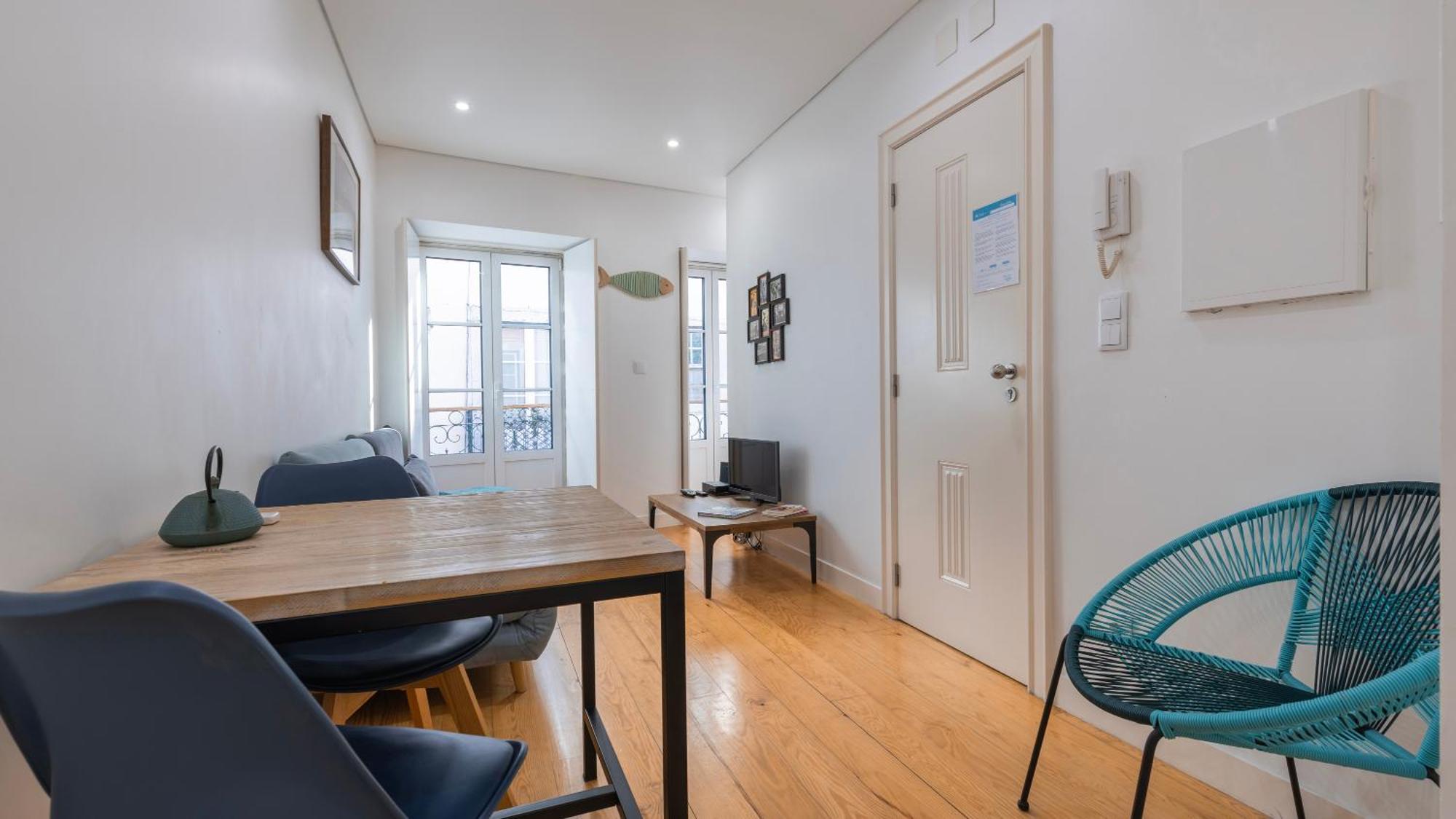 Modern In Bairro Alto By Lovelystay Apartment Lisbon