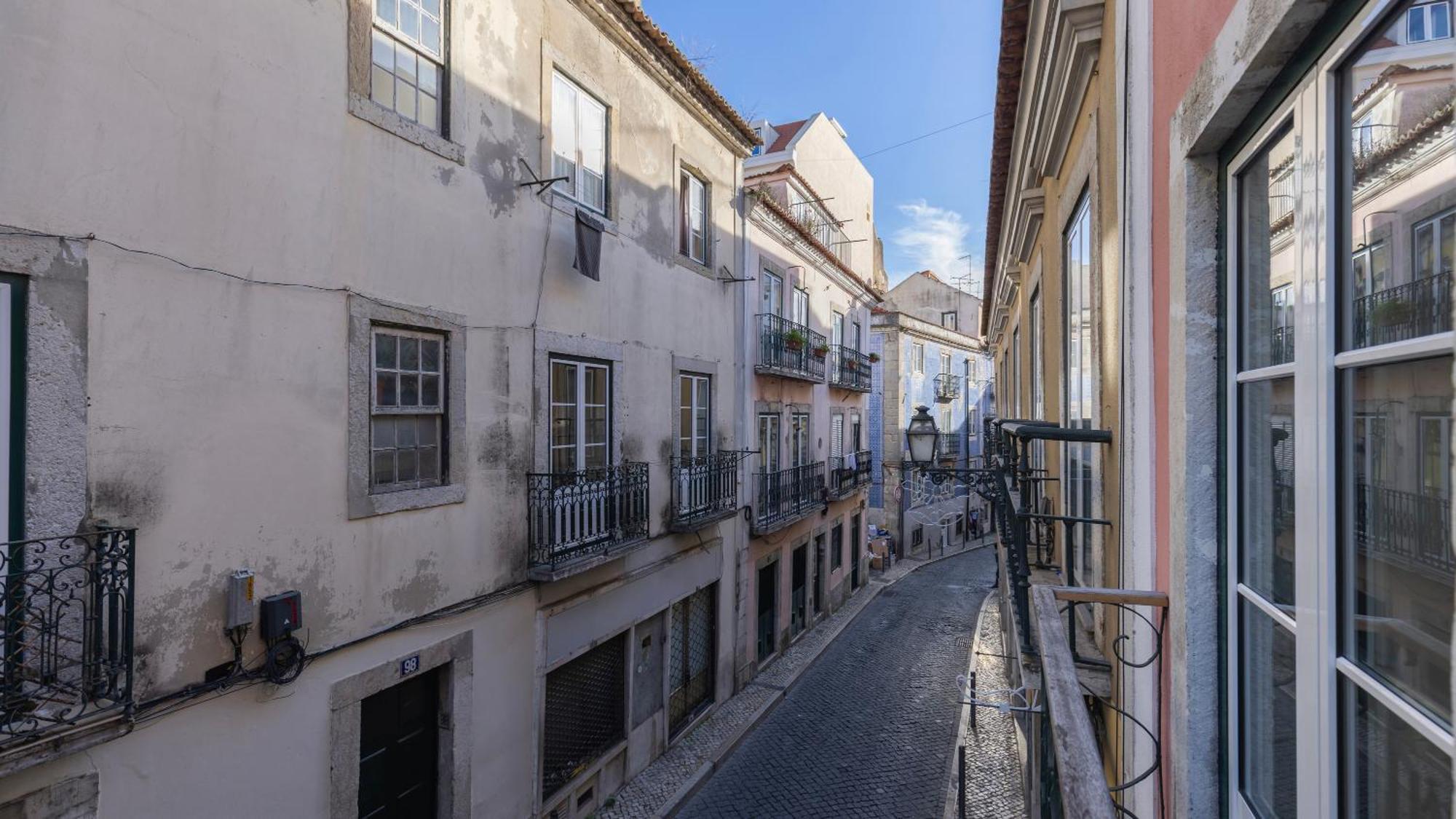 Modern In Bairro Alto By Lovelystay Lisbon